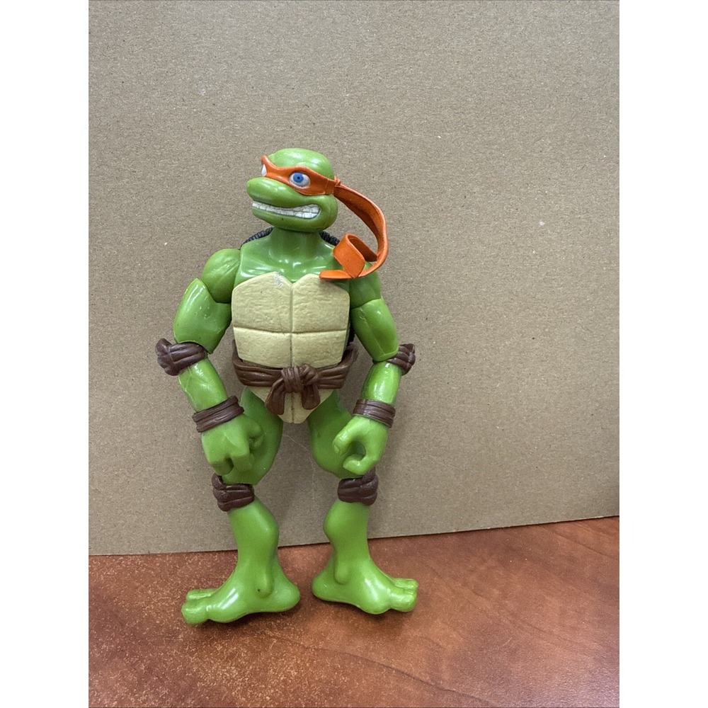 TMNT Teenage Mutant Ninja Turtles Michelangelo 6" Jointed Action Figure